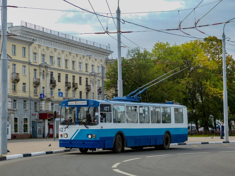 Троллейбус ЗИУ-682г