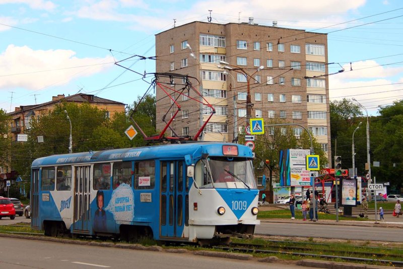 Трамвай Ижевск 1009