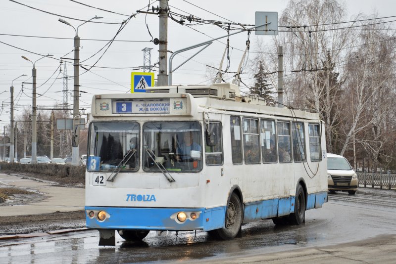 Троллейбус ЗИУ 682г Красноярск