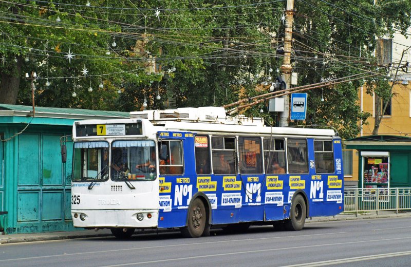 Троллейбус ЗИУ 682г электрооборудования