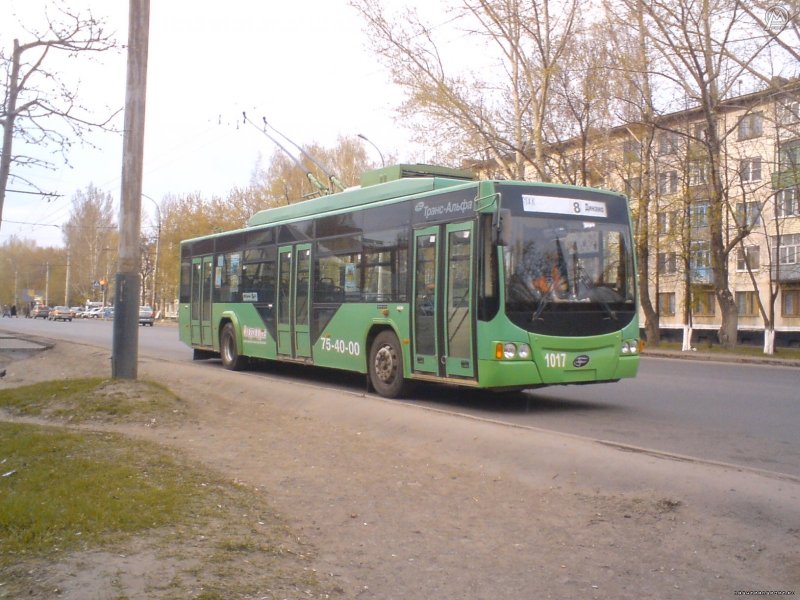 Троллейбус м8