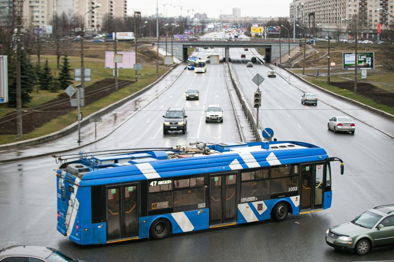 Электробус с динамической подзарядкой Санкт-Петербург