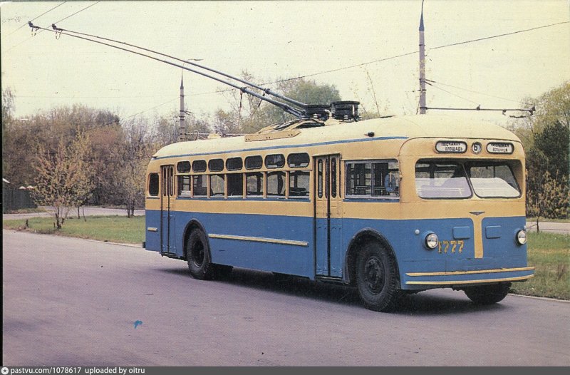 Советские троллейбусы МТБ-82