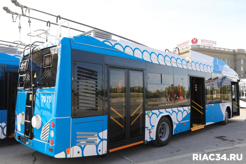 Троллейбус с автономным ходом в Волгограде