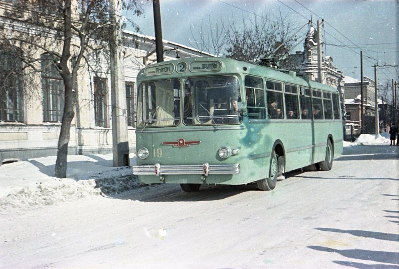 Троллейбус ЗИУ СССР
