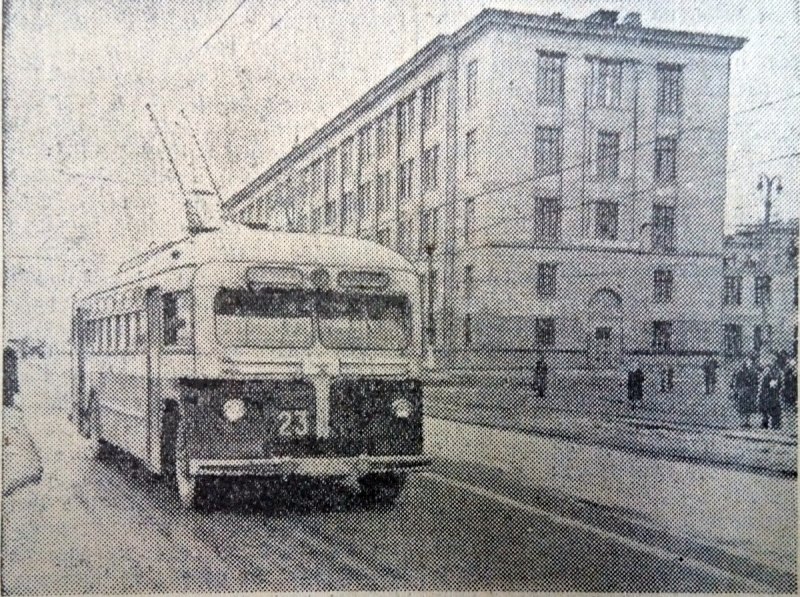Троллейбус МТБ-82д сарай