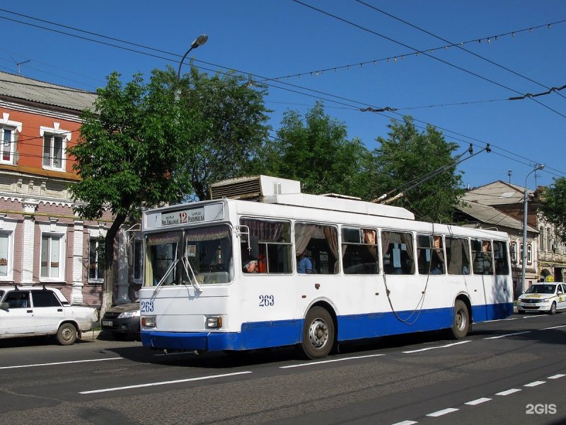 Троллейбус ВМЗ 263