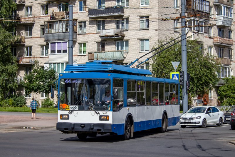 Троллейбус Санкт-Петербург