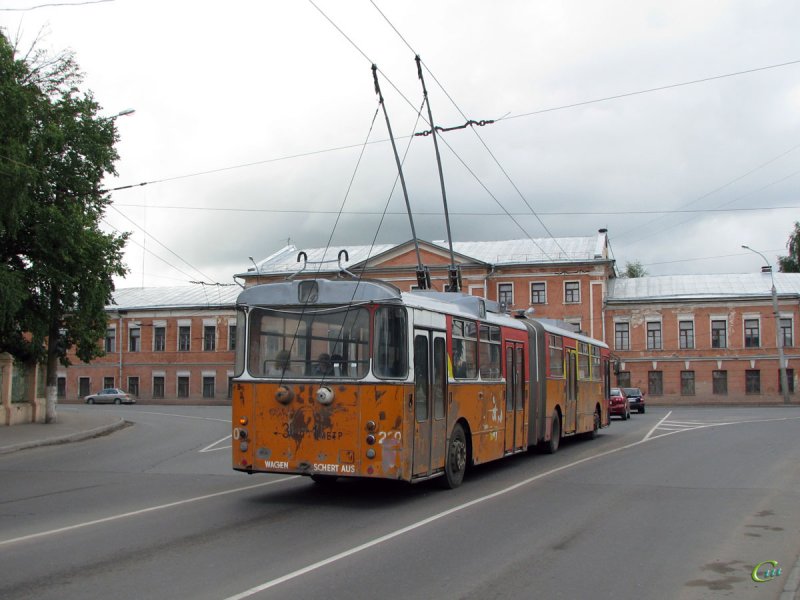 Из-Вологды троллейбусы