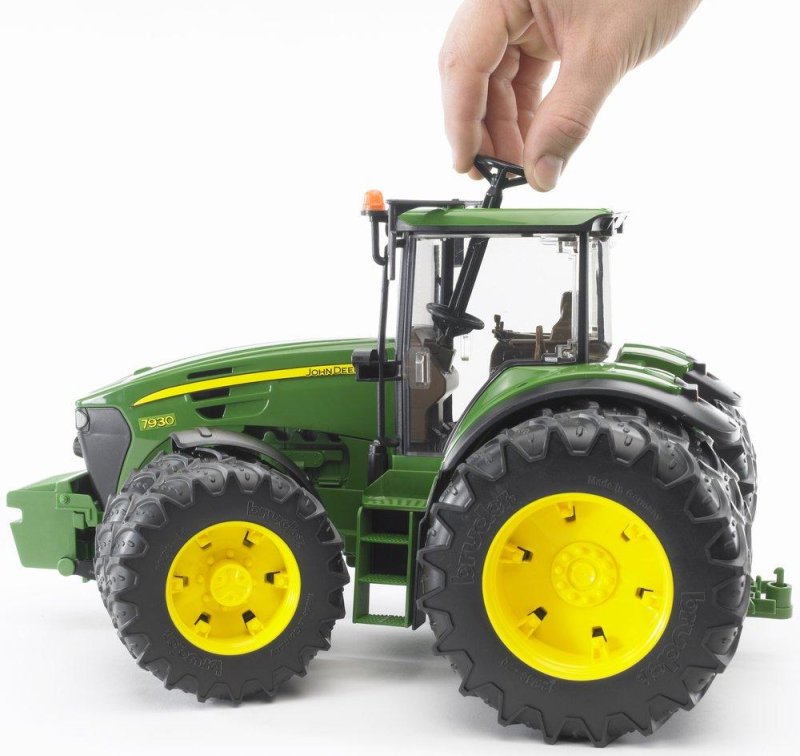 John Deere 7930 трактор игрушка