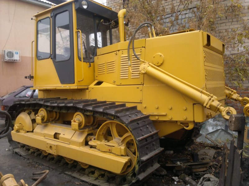 Бульдозер б10м 2012 года