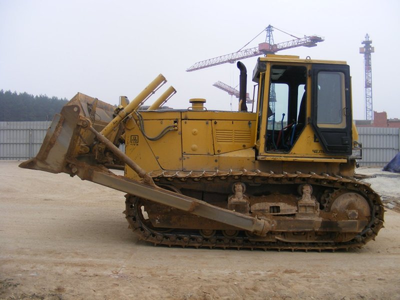 Бульдозер б10