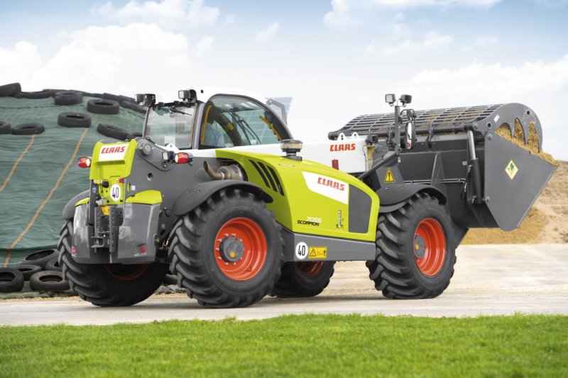 Телескопический погрузчик CLAAS Scorpion