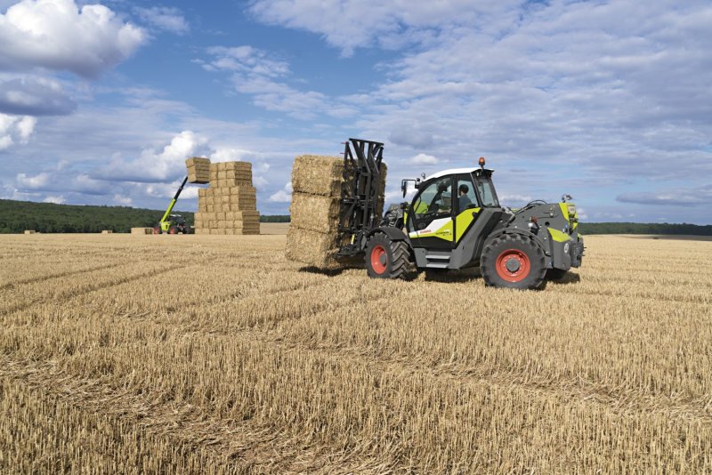 CLAAS Scorpion 1033