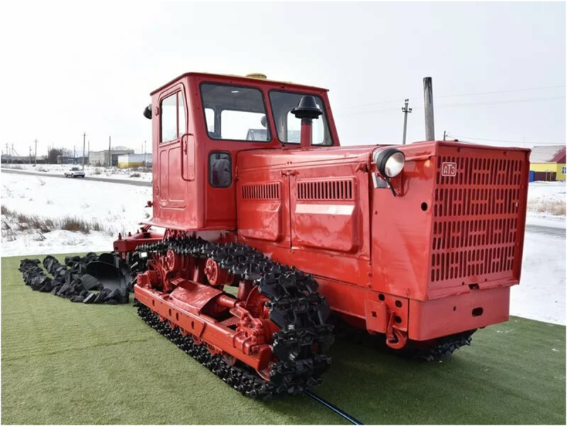 Т-4 трактор