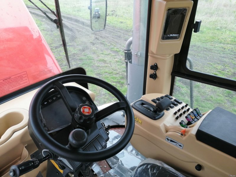 Трактор Кировец к-525 кабина