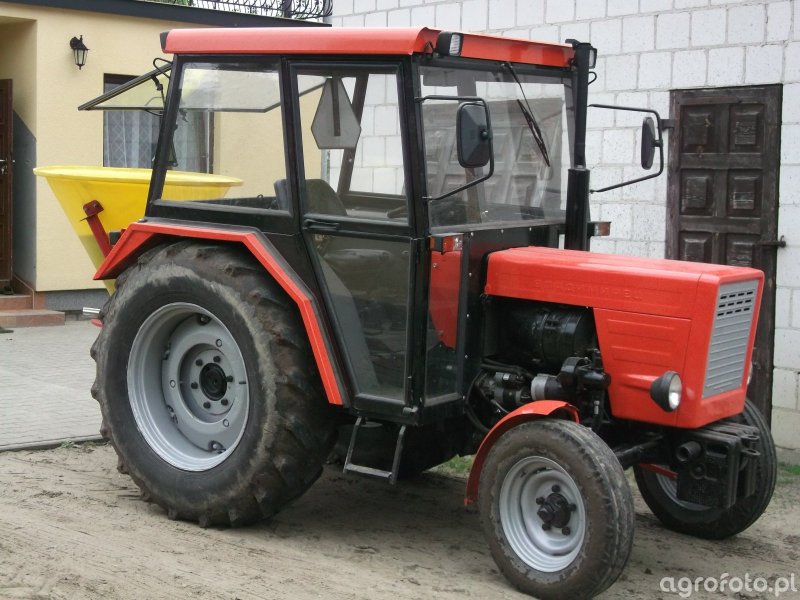 Колесный трактор т 25