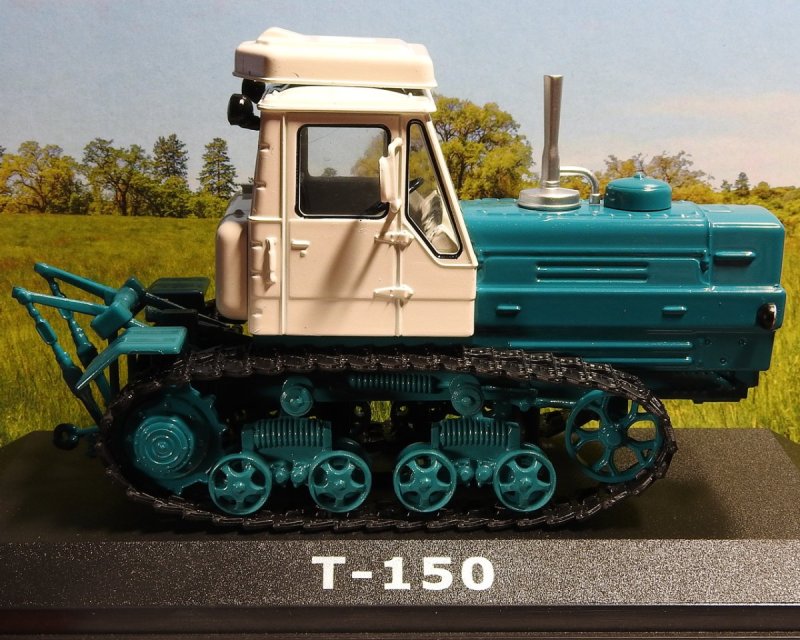 Трактора ХТЗ Т 150 гусеничный