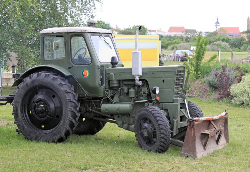Трактор МТЗ 52