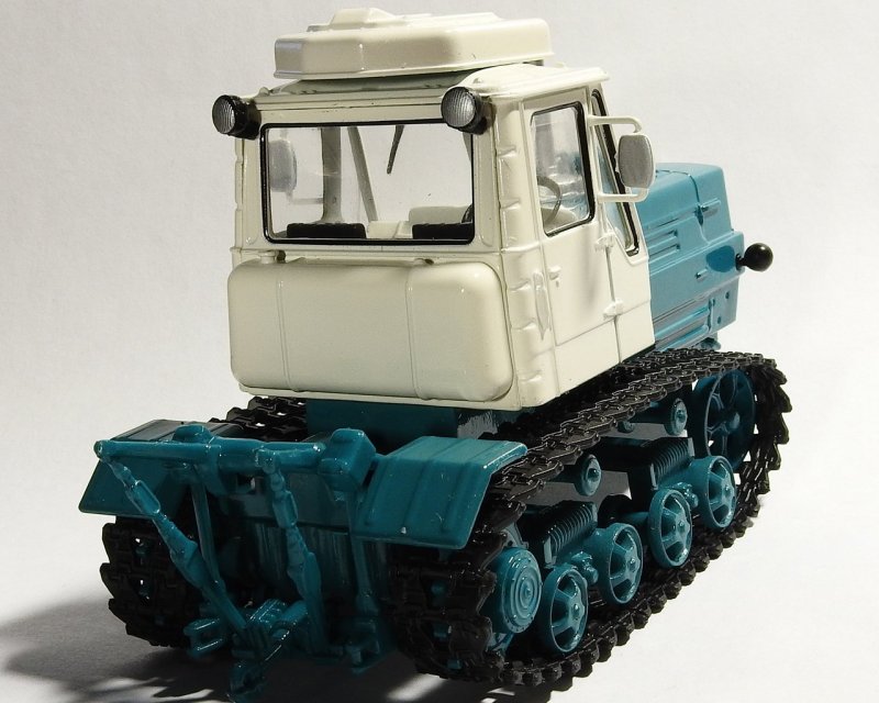 Т 150к трактор 1 43