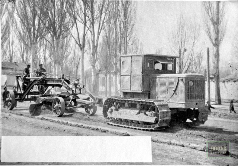 Сталинец-80 трактор