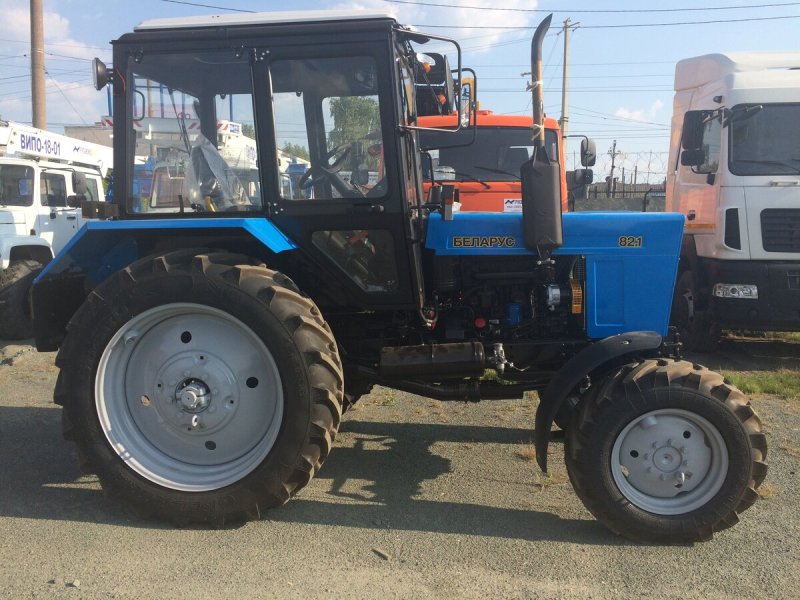 Беларус МТЗ - 820 синий
