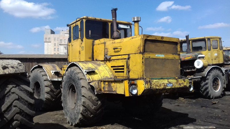 Новый к 701 Кировец