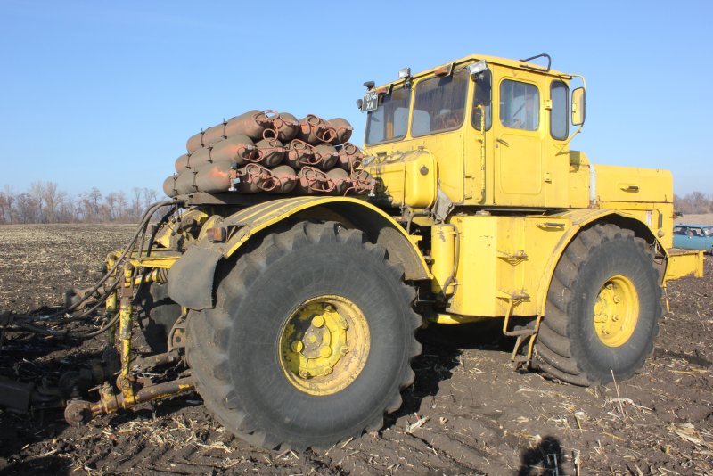 К701 Кировец трактор