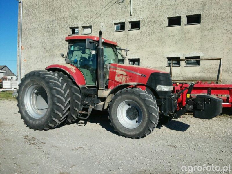 Case Puma 210