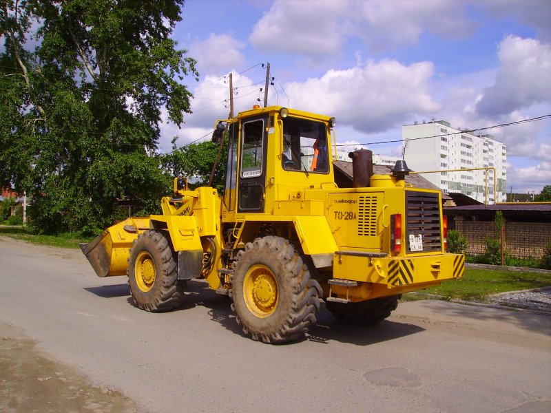 Фронтальный погрузчик то-28