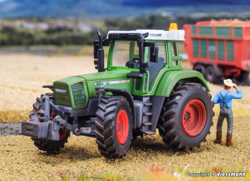 Трактор Fendt 936 модель