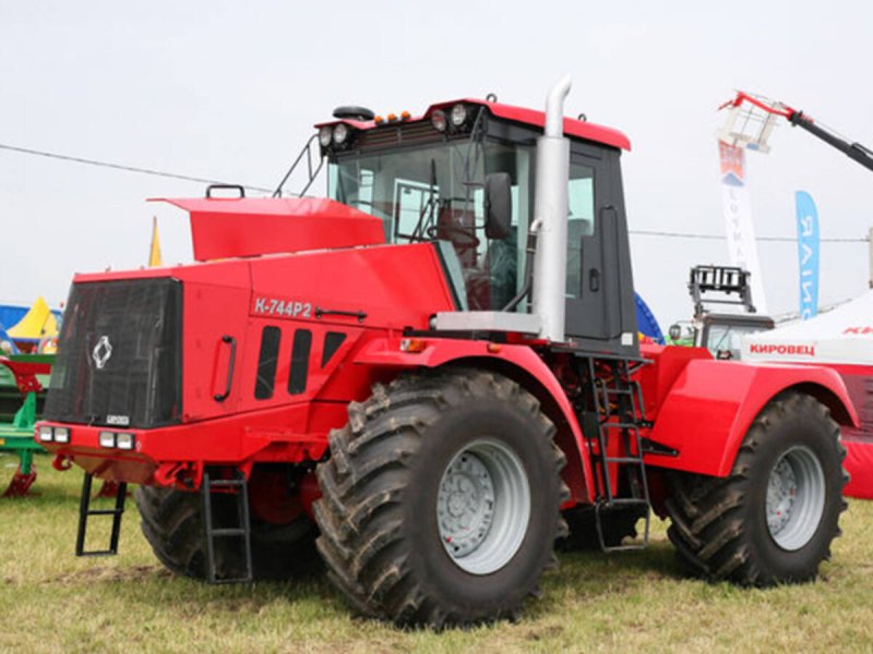 Кировец к 744 р2