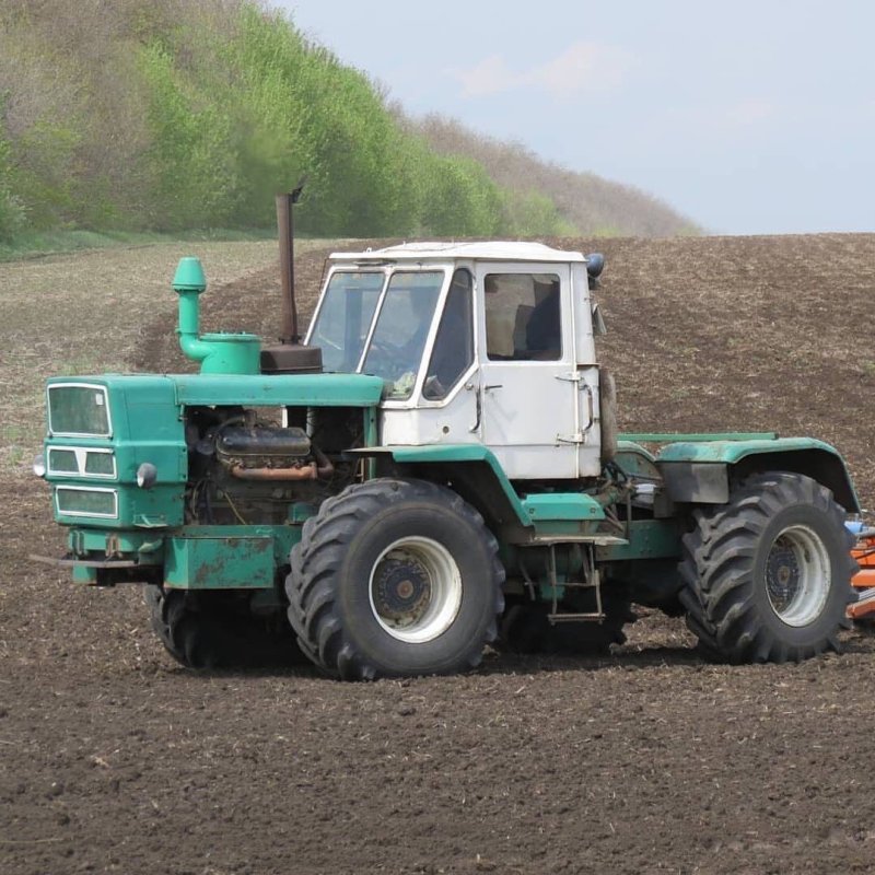 Трактор т-150;т-150к