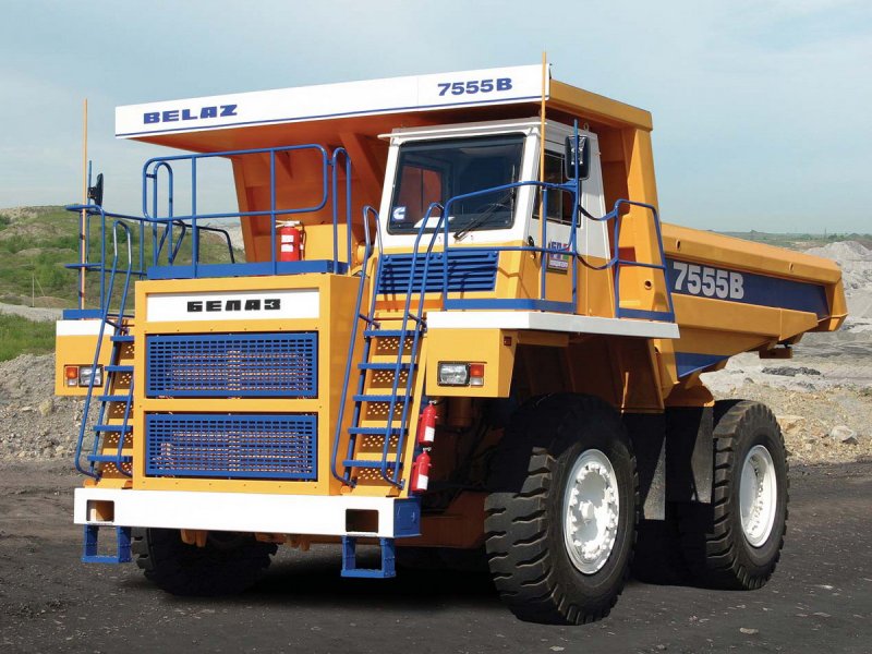 Самосвал БЕЛАЗ 7555 В