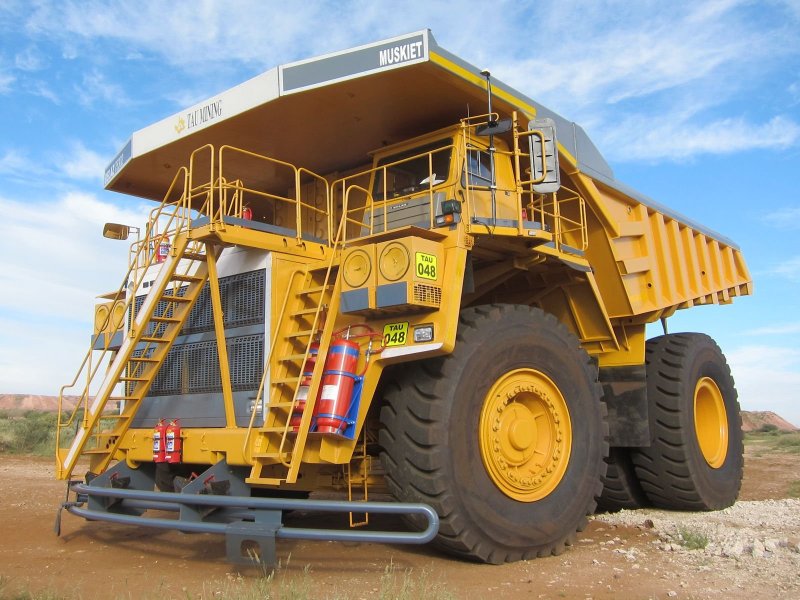 БЕЛАЗ 75309