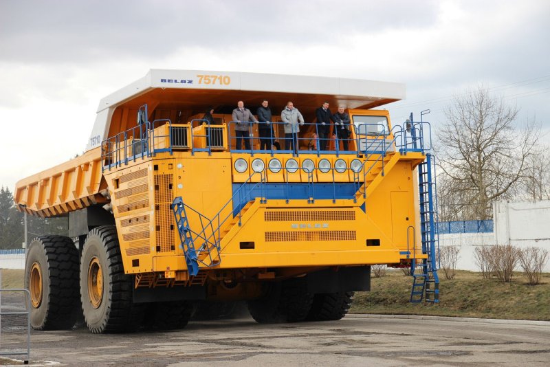 БЕЛАЗ-75710 технические