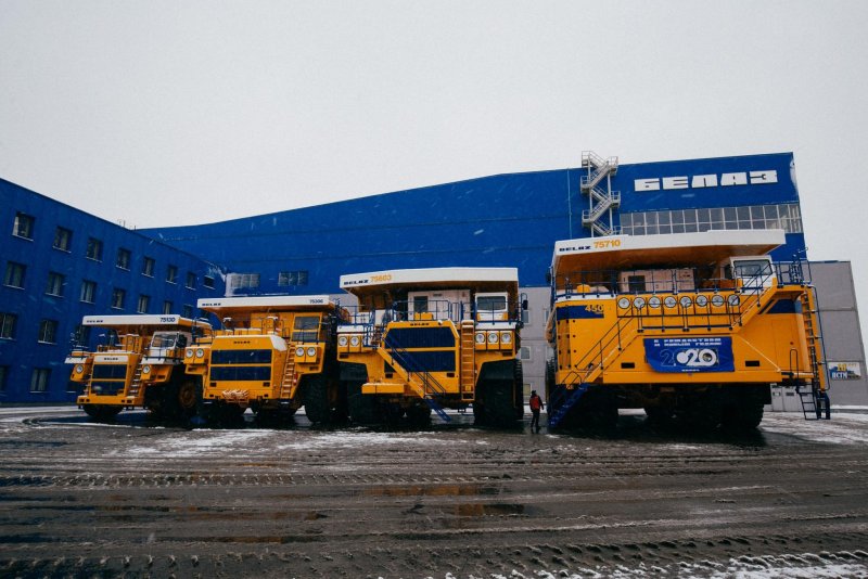 БЕЛАЗ К 700