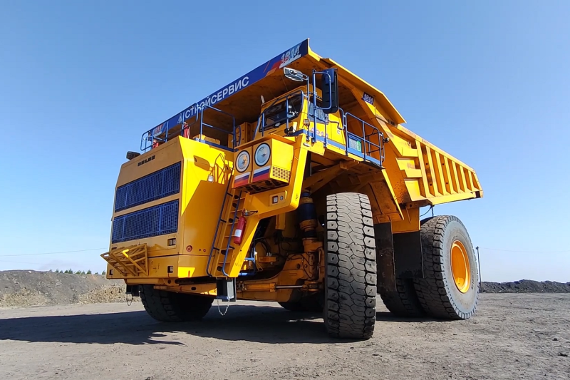БЕЛАЗ 75306
