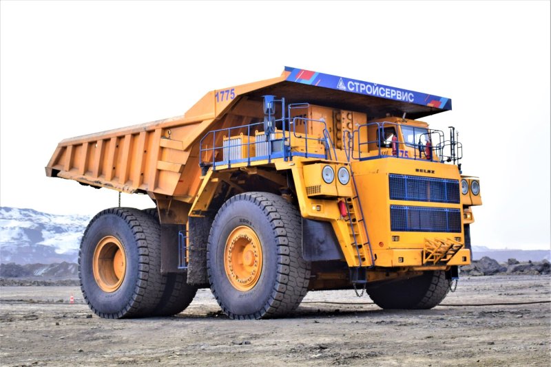 БЕЛАЗ 75306