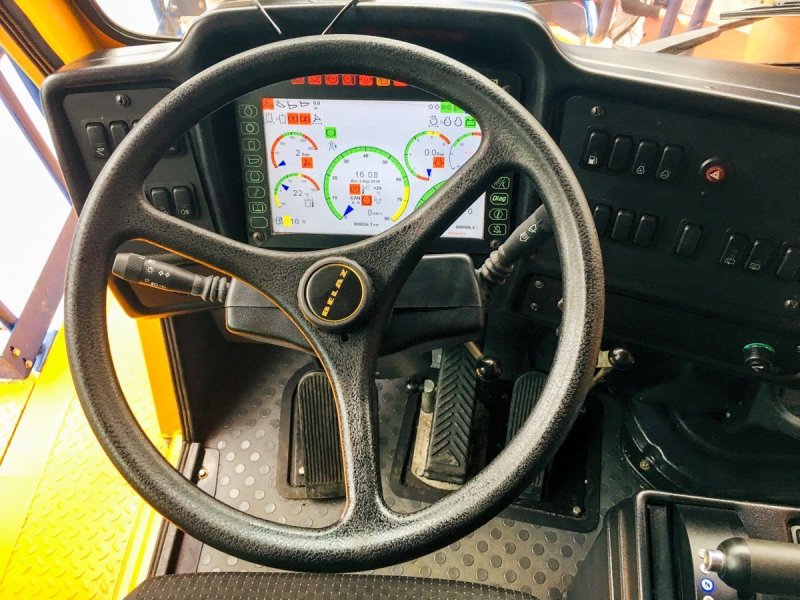 Кабина БЕЛАЗ 75131