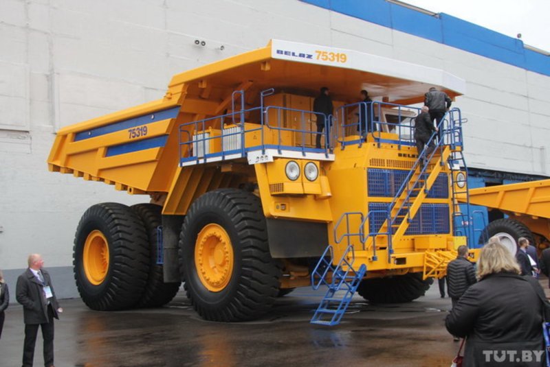 БЕЛАЗ 200т