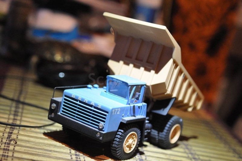 БЕЛАЗ 7558 Н масштаб 1:43