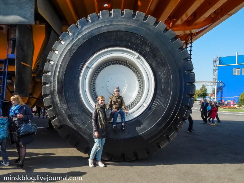 Колеса БЕЛАЗ 75710