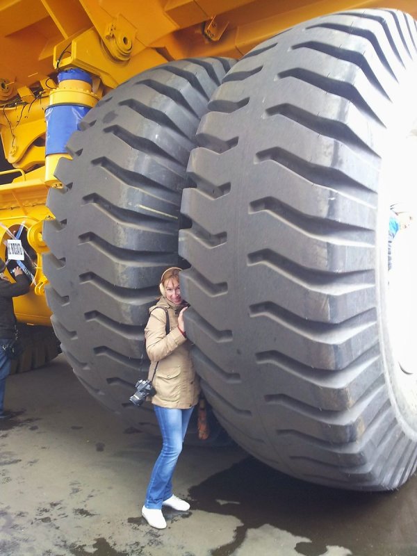 Диаметр колеса БЕЛАЗ 75710