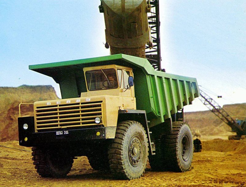 БЕЛАЗ 7523