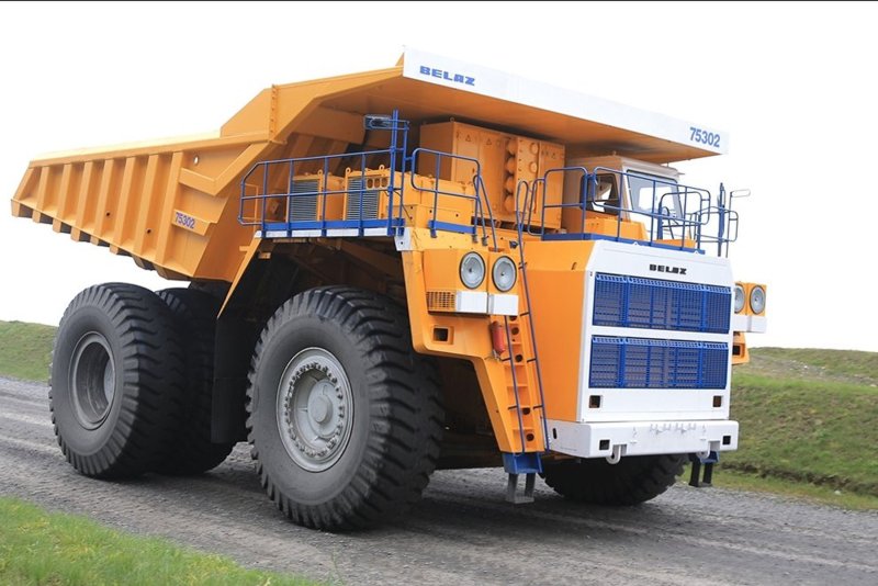 БЕЛАЗ 7555f