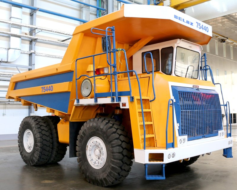 БЕЛАЗ 7544