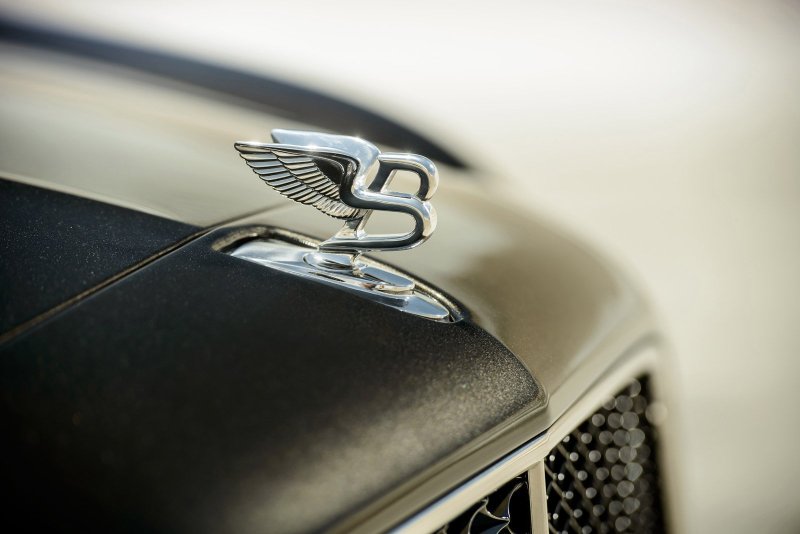 Bentley Continental значок