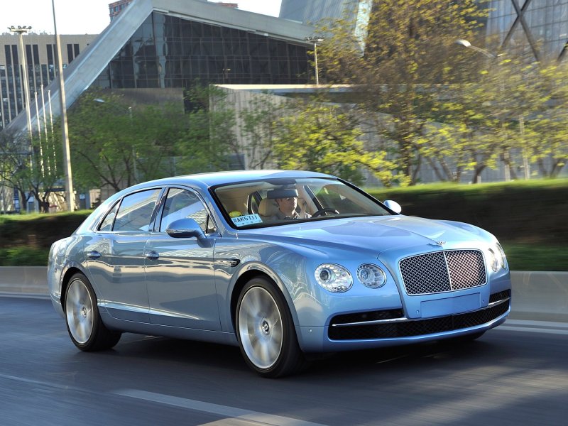 2013 Bentley Continental Flying Spur
