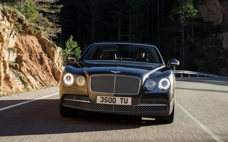 Бентли Continental Flying Spur